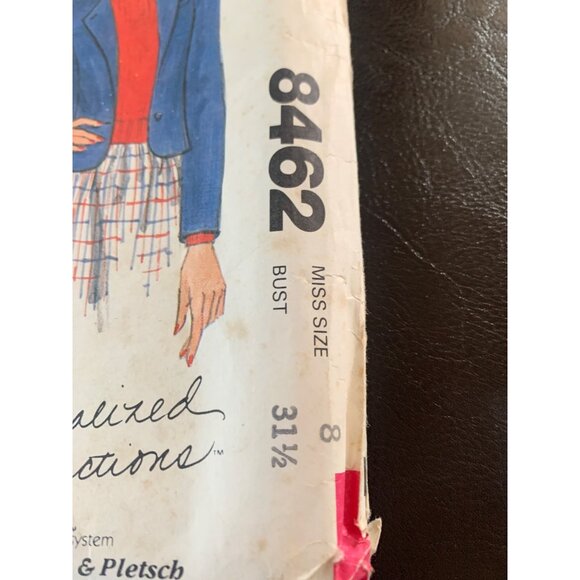 McCall's Misses Coat Sewing Pattern Sz 8 8462 - Uncut - Picture 4 of 10